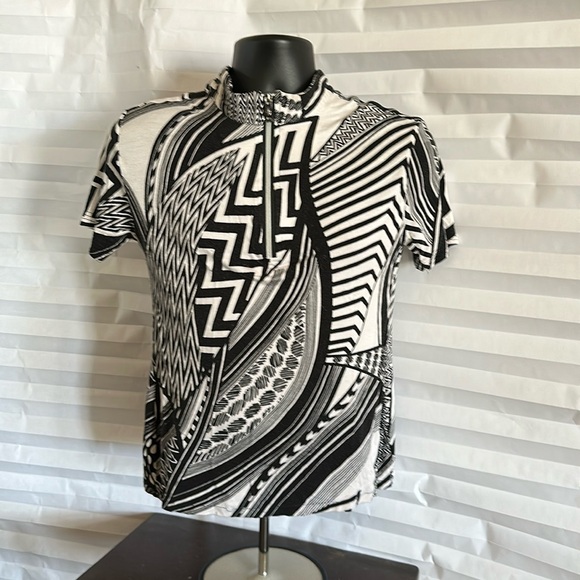 Vermonte Basic Other - Vermonte Basic Men’s Size XS Geo Pattern Half Zip Short Sleeve Shirt Casual